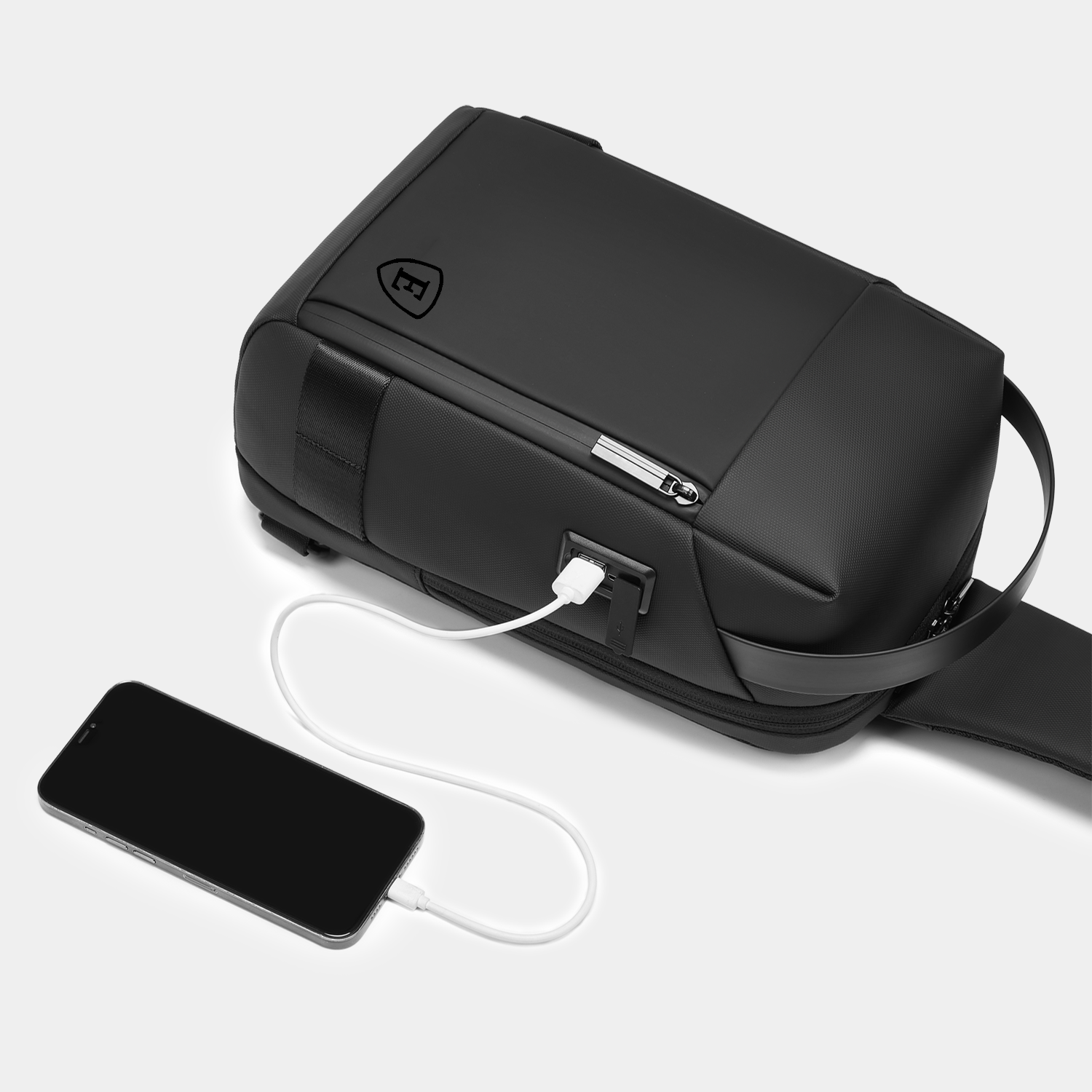 PREVENTA The Shoulder Bag