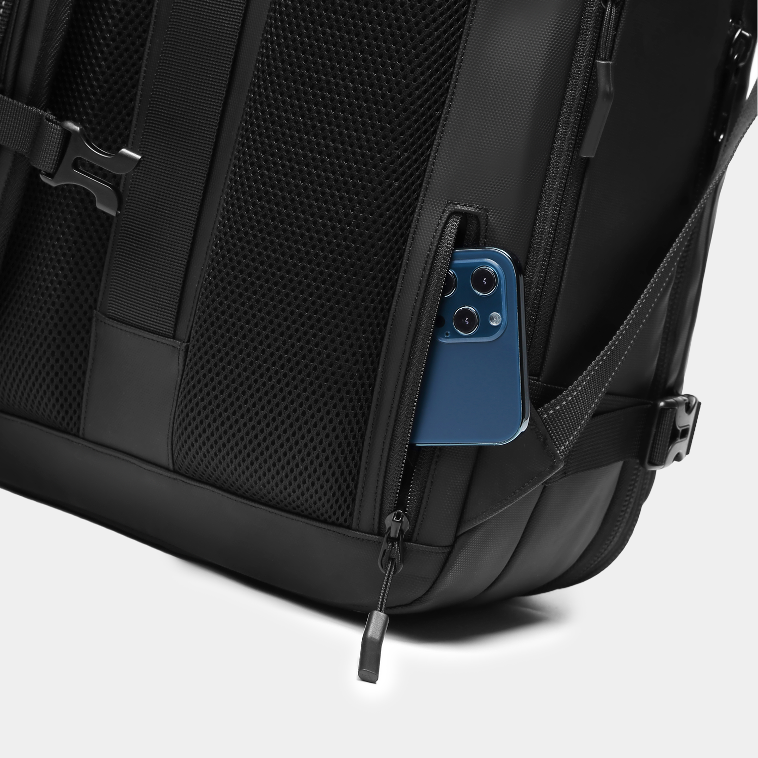 Pack Air Backpack Black
