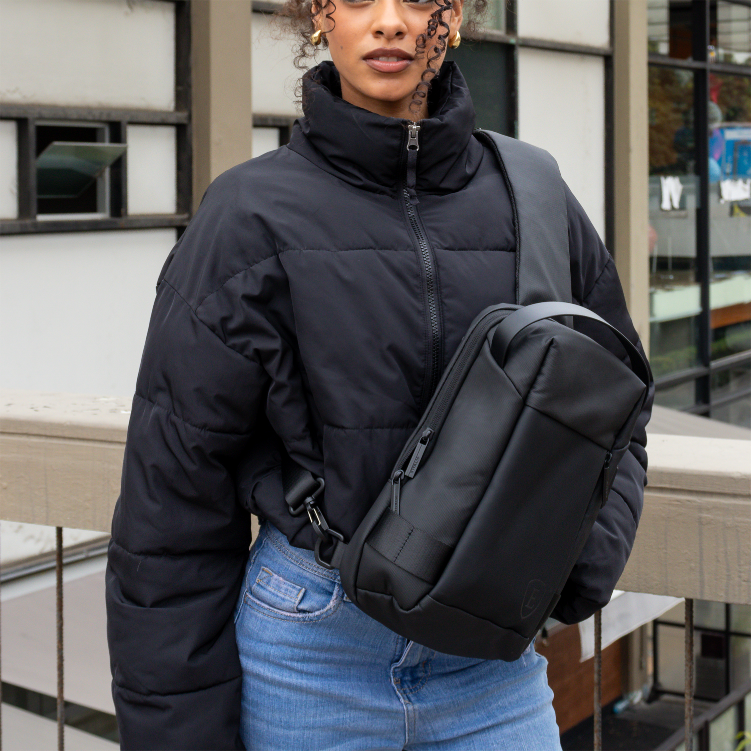 PREVENTA The Shoulder Bag