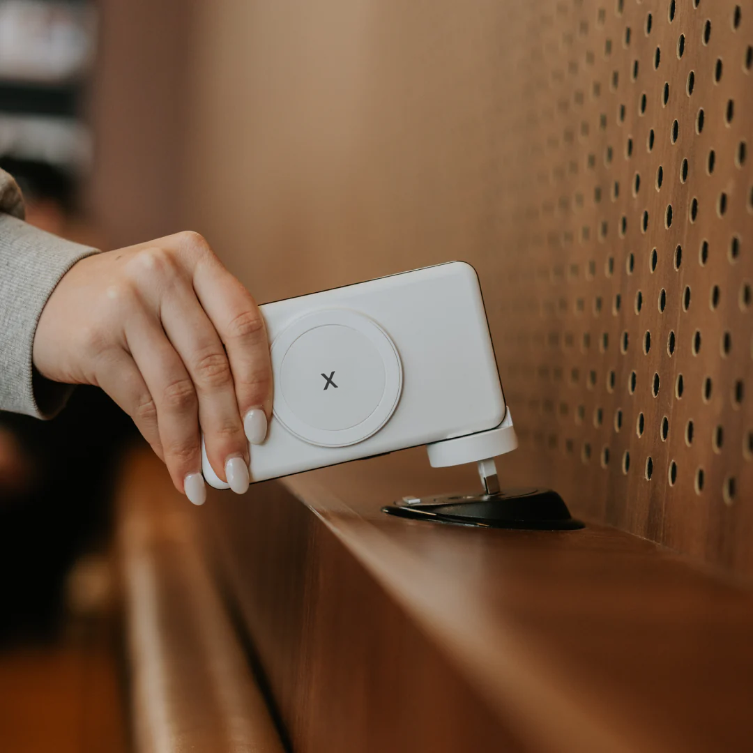 Travel Charger 20,000 mAh by Xmag