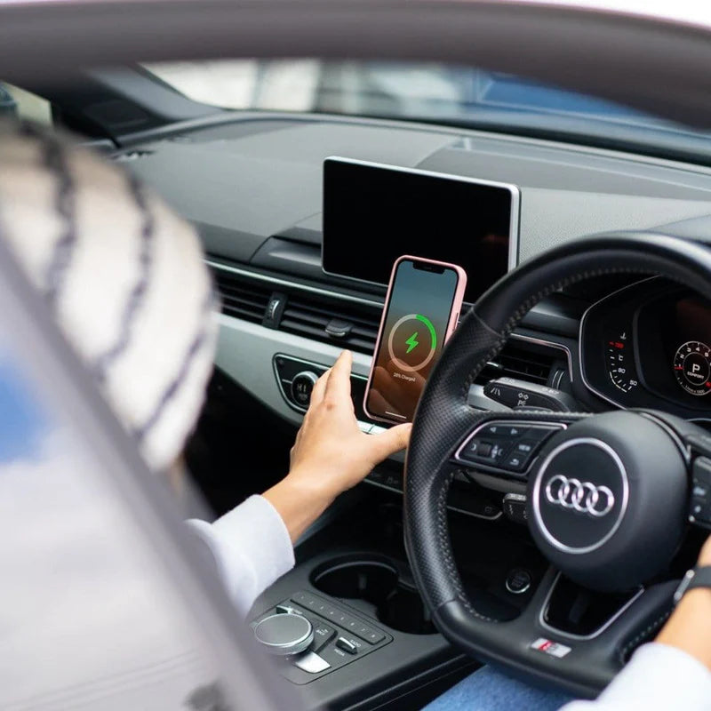 Cargador para auto by Xmag