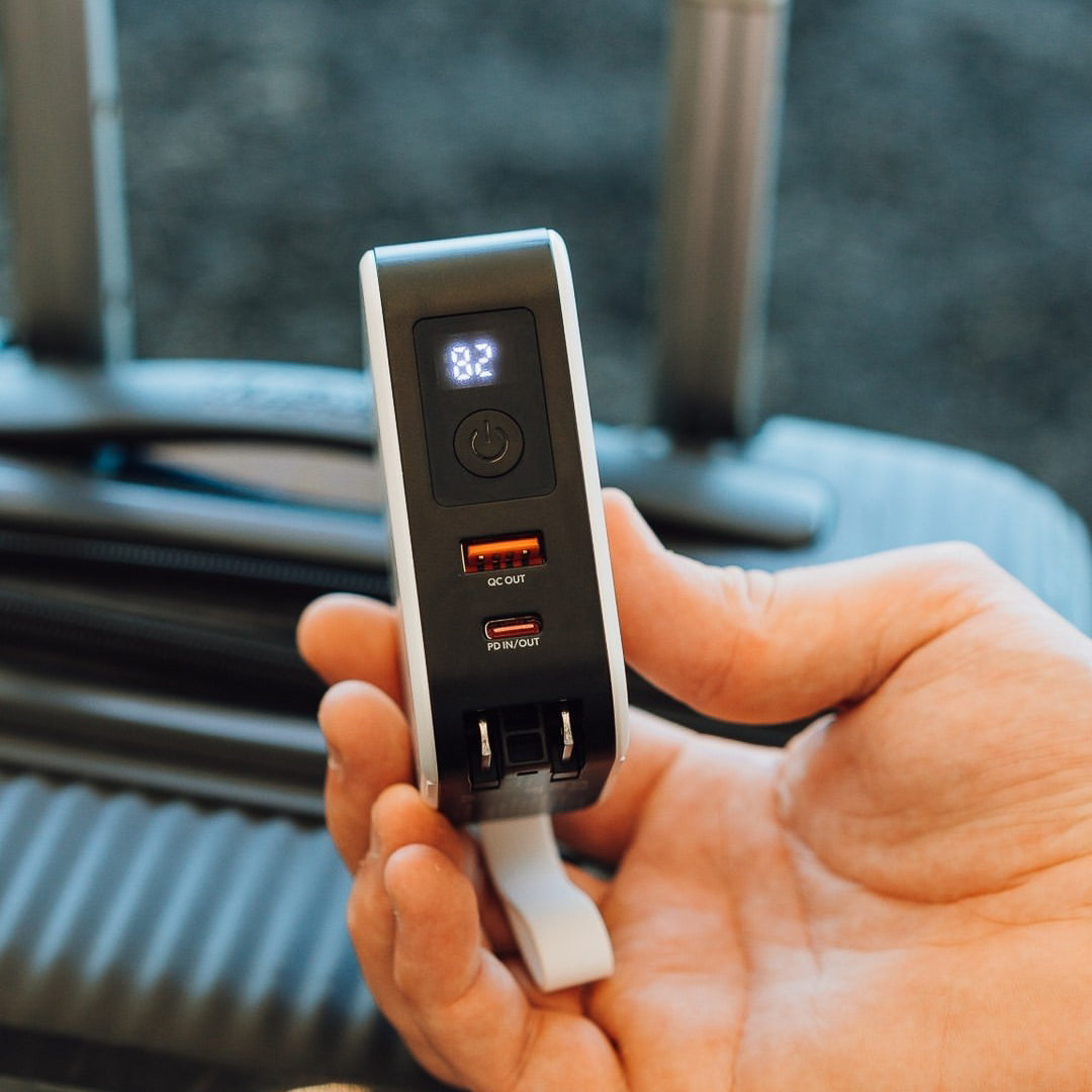 Travel Charger 10,000 mAh by Xmag