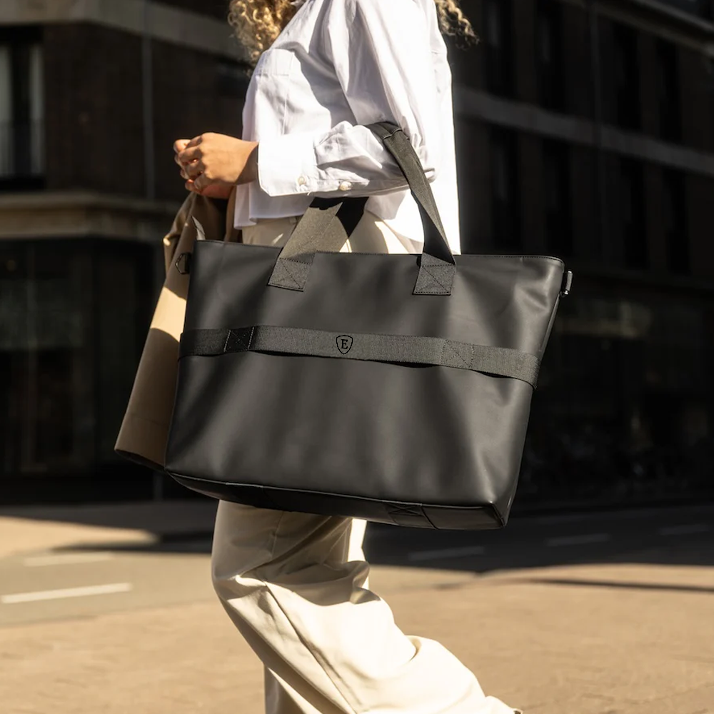 PREVENTA Air Tote Bag Black