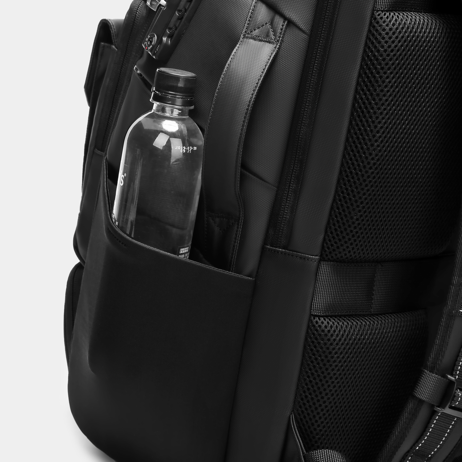 Preventa Travel Camera Backpack