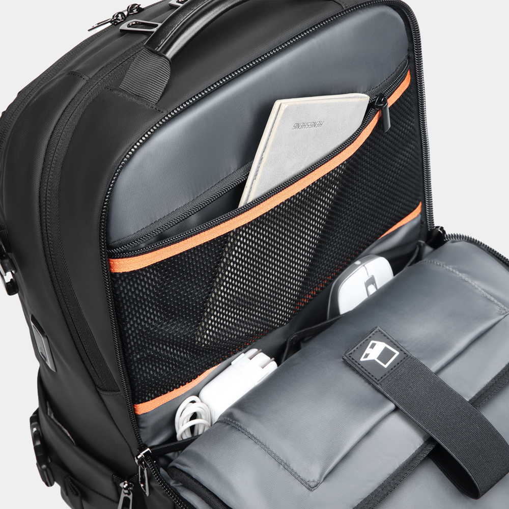 Tech Backpack Black