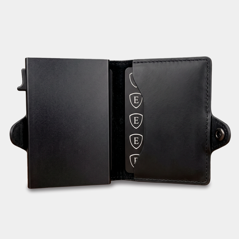 LEATHER BLACK (100% Cuero)